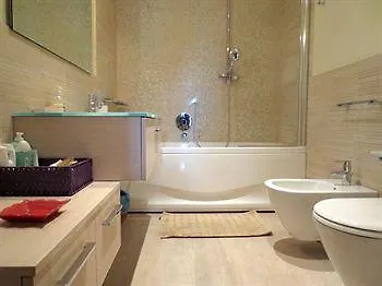 Apartment Temporary House - Brera District Milan