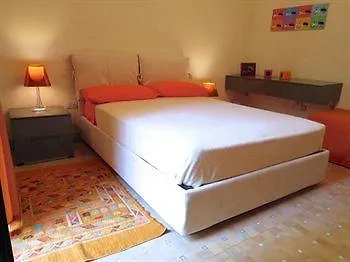 Temporary House - Brera District