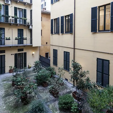 Temporary House - Brera District Milan