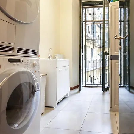 Apartment Temporary House - Brera District Milan